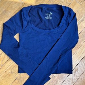 Free People Intimately navy blue long-sleeve cropped top in size M/L.